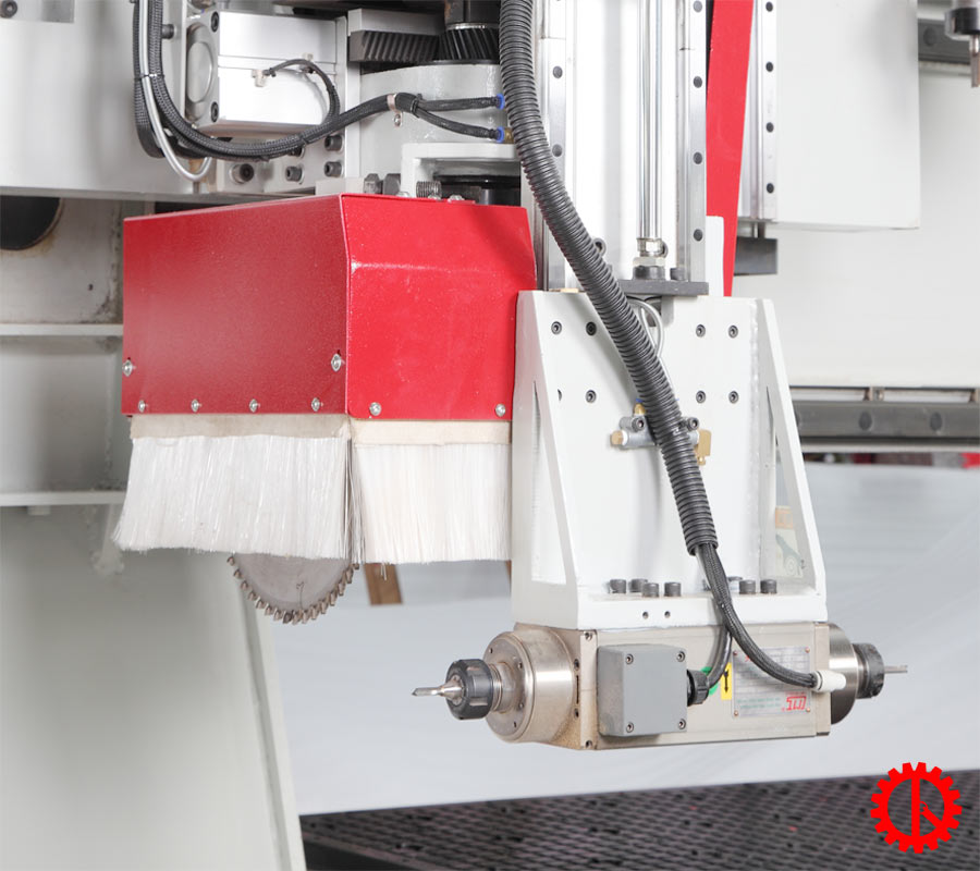 MÁY GIA CÔNG CNC 3 ĐẦU TRUNG TÂM - SM 3018-2A-C Cụm khoan ngang máy gia công cnc 3 đầu trung tâm SM 3018-2A-C | Quốc Duy