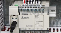 Bộ điều khiển PLC