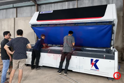 KW 3060HFC tại xưởng khách hàng