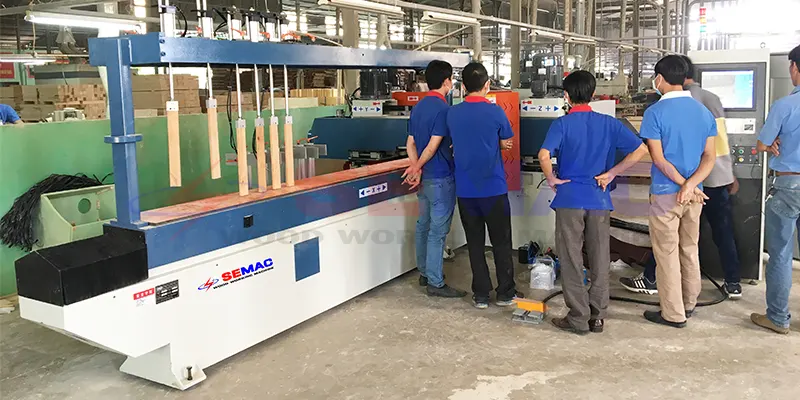 Bàn giao máy chép hình thẳng CNC xưởng khách Đồng Nai | Quốc Duy