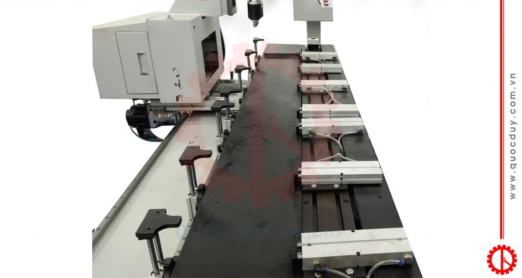 Bàn làm việc Máy khoan phay 2 phương tự động