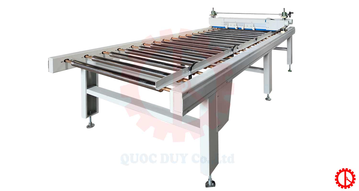 CHUYỀN DÁN GIẤY PHỦ MẶT LAMINATE - SMXJ 1350C Bàn rulo vệ sinh ván