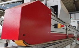 Bộ phận ép bằng dây đai máy cắt dán xén cạnh tự động - dán laser