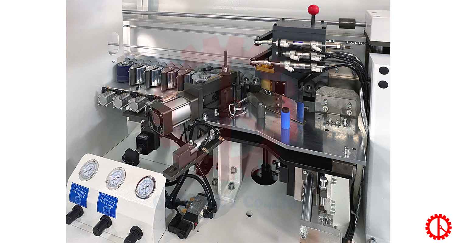 cum-lan-keo-ep-nep Cụm lăn keo - ép nẹp