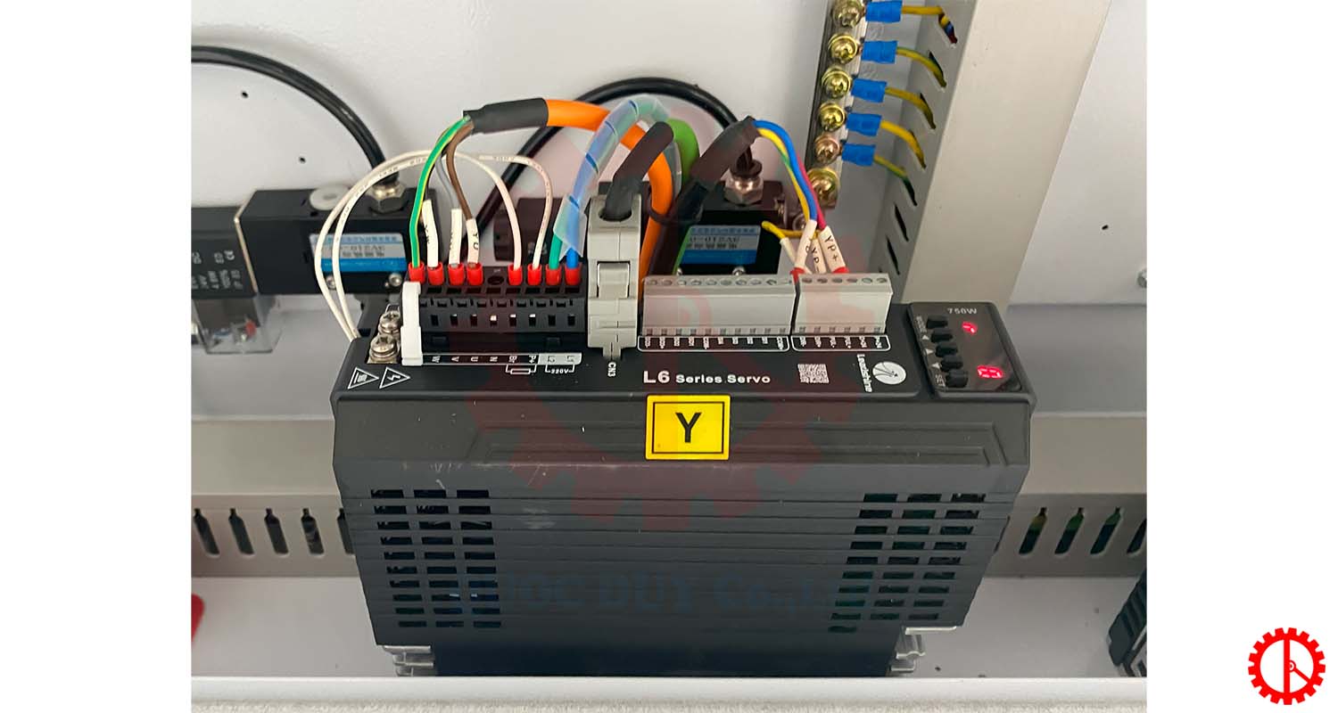 driver-servo-may-laser-co2-cnc driver servo máy laser co2 cnc
