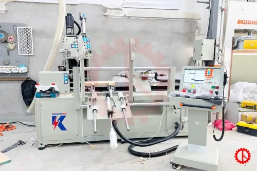 MÁY PHAY TIỆN CNC 5 TRỤC CẤP PHÔI TỰ ĐỘNG - KW 1215XJ / KW 1515XJ máy phay tiện 5 trục chà nhám cấp phôi tự động tại xưởng khách hàng