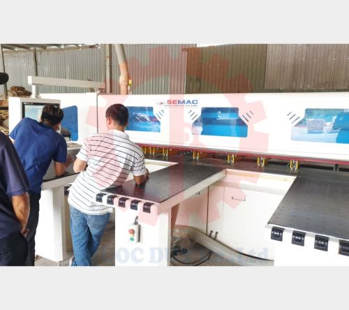 Máy cắt Panel saw cắt ván công nghiệp tại xưởng khách hàng Bình Dương