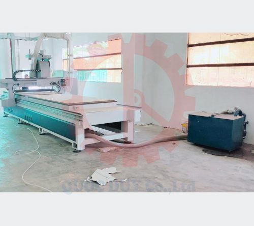Máy CNC router 4 đầu 2 bàn tại Bình Dương