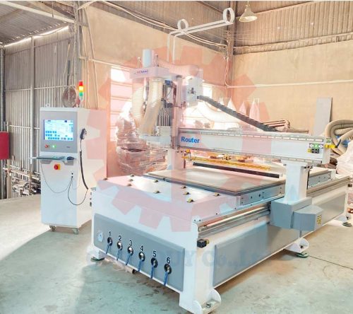 Máy CNC Router khoan thay dao tự động ở Bình Dương