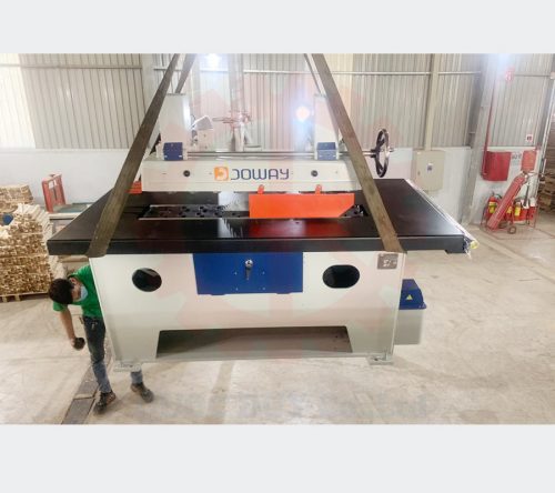 Máy cưa rong thẳng lưỡi dưới giao tại Bình Dương | Quốc Duy