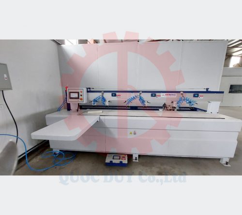 Giao máy SM 2400 cho khách hàng tại Hà Nội