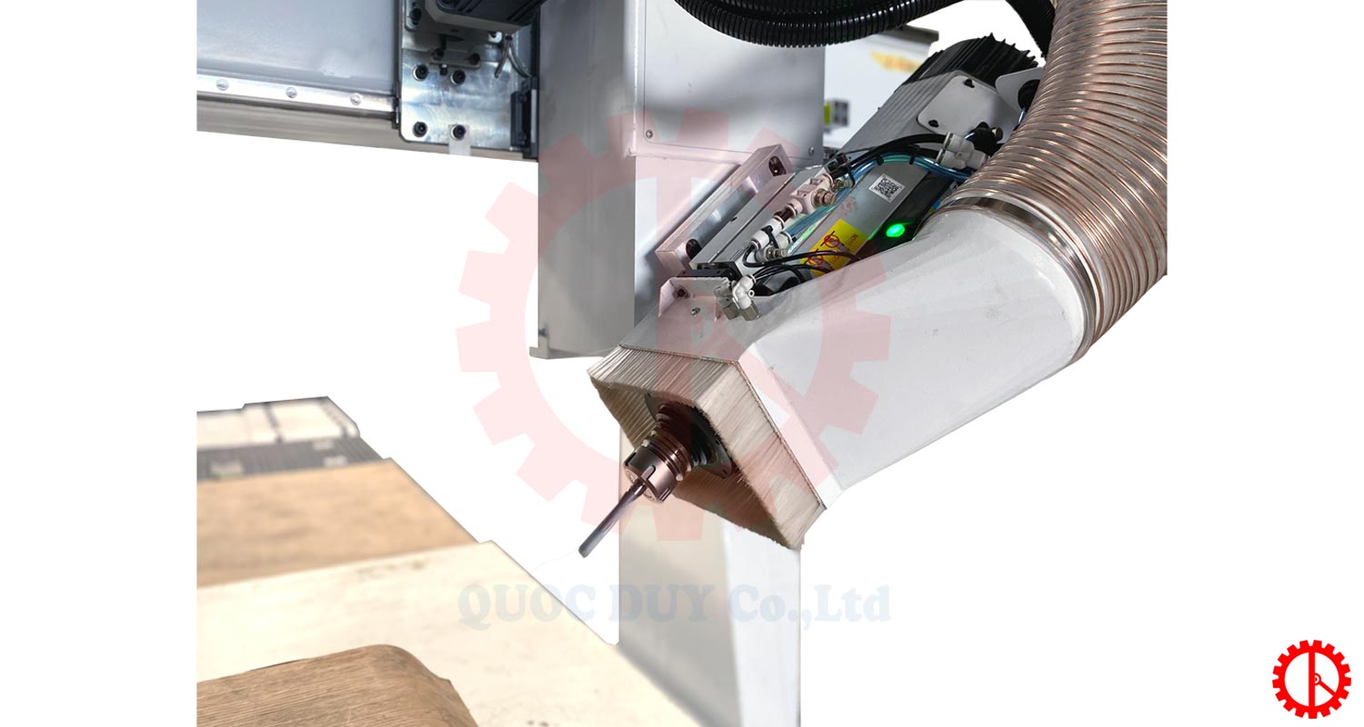 truc-chinh-may-phay-router-cnc-4-truc Trục chính máy phay router cnc 4 trục